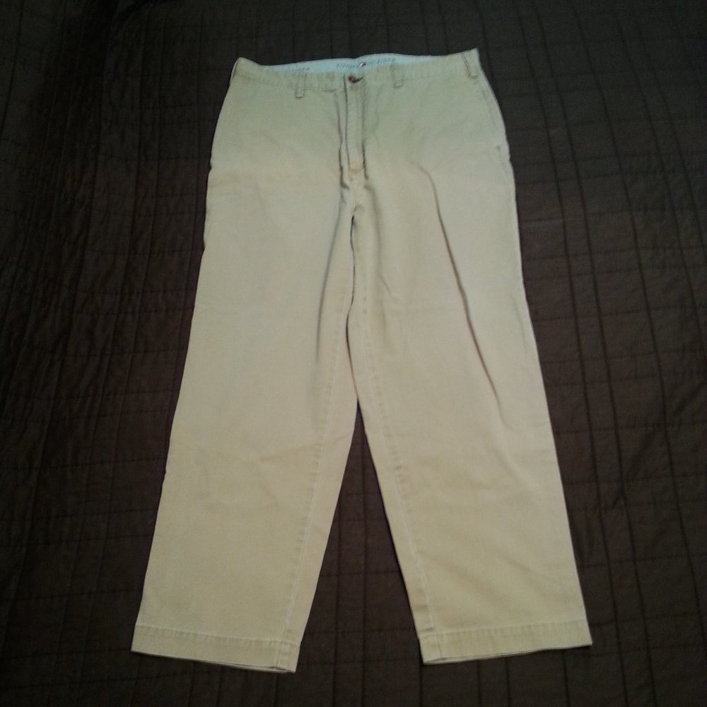 Tommy Hilfiger Kahki/Chino Pants Closet#2